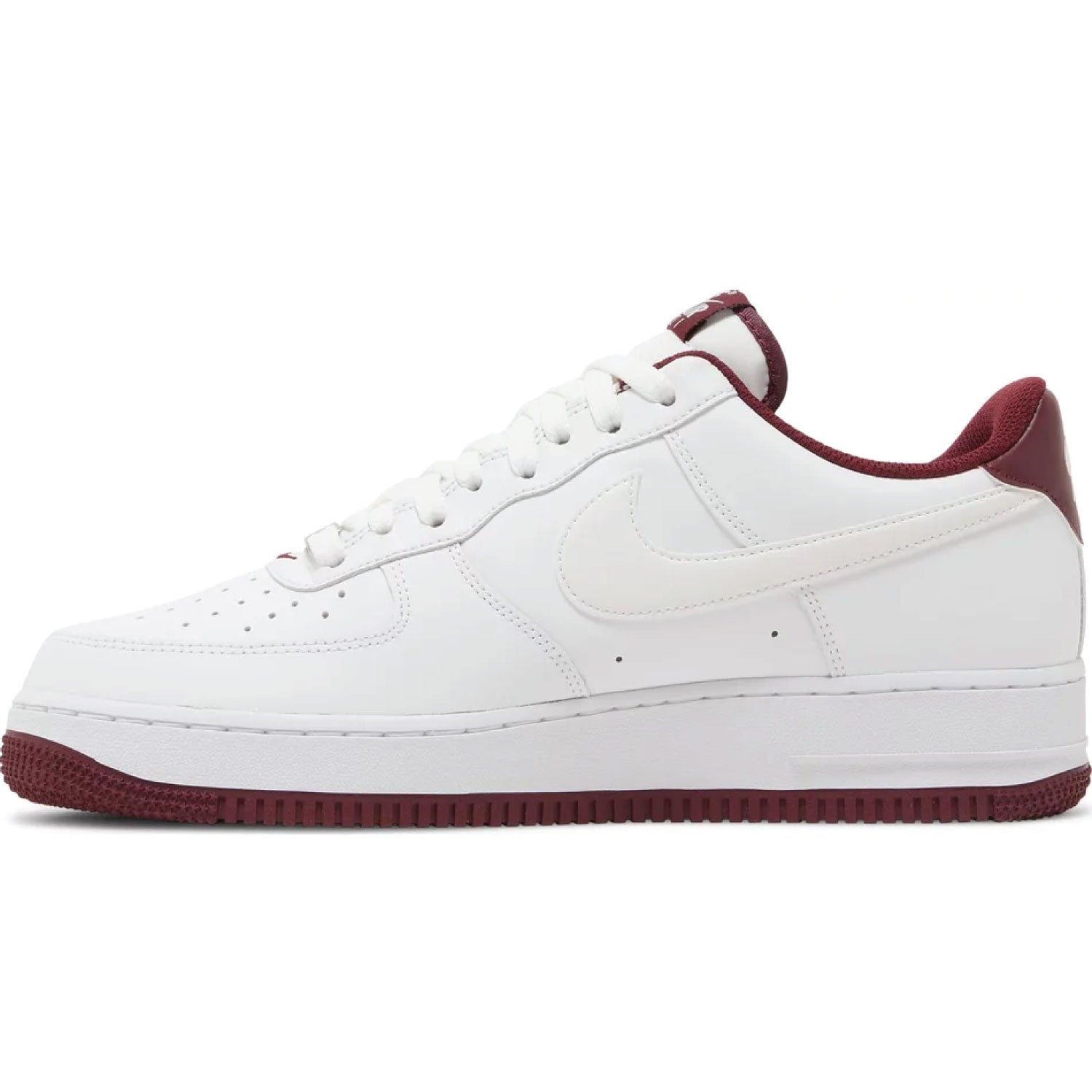 Air Force 1 '07 'White Dark Beetroot'