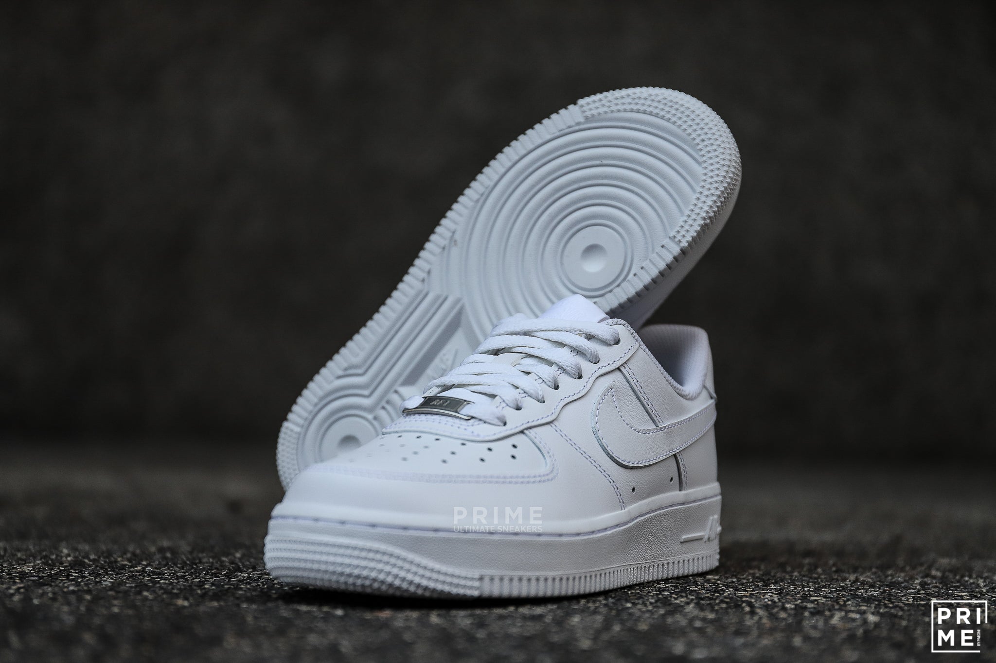 NIKE    AIR FORCE 1  White / White  (DD8959 100)